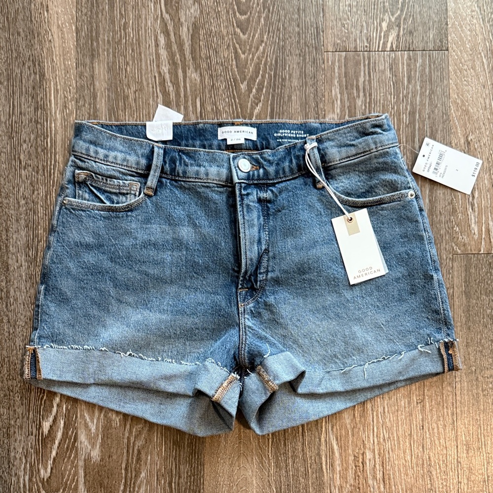Good American Good Petite Girlfriend Short